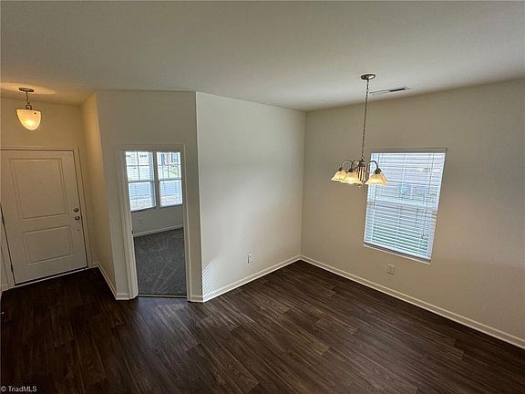 3rd image of 2210 Osprey Ln