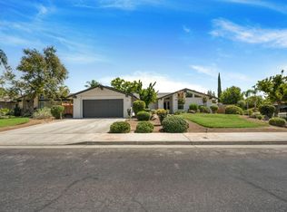 91 McArthur Ave, Clovis, CA