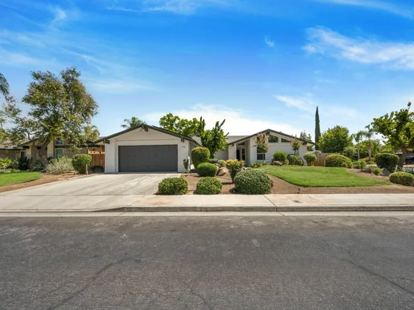 91 McArthur Ave, Clovis, CA 93611