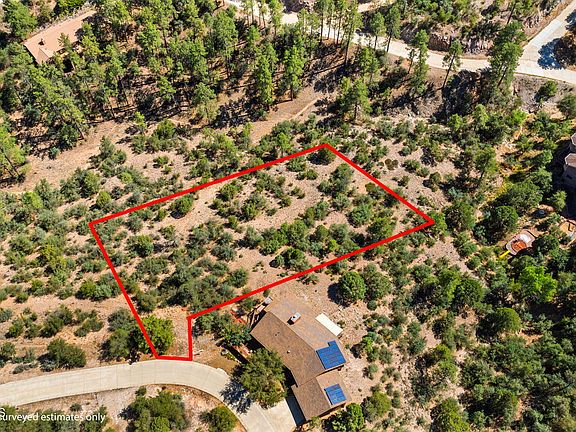 3rd image of 2381 Oakwood Dr