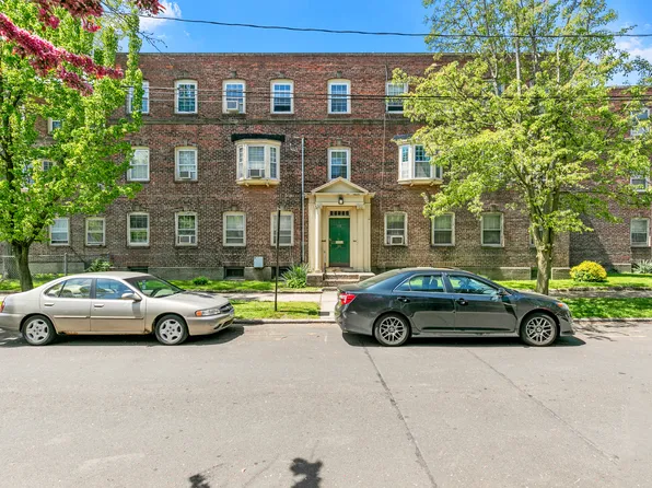 557 Wilmot Avenue #4, Bridgeport, CT 06607