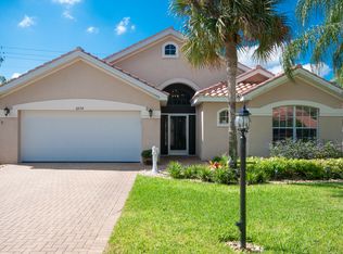 6034 Westbourgh Dr, Naples, FL 34112