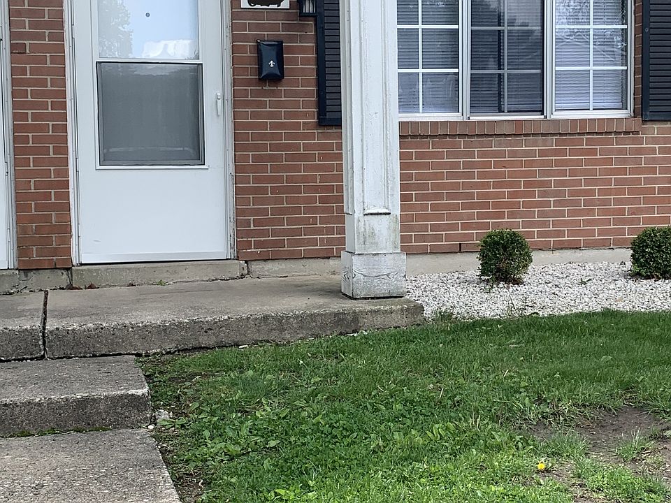 1st image of 639 W Walnut St