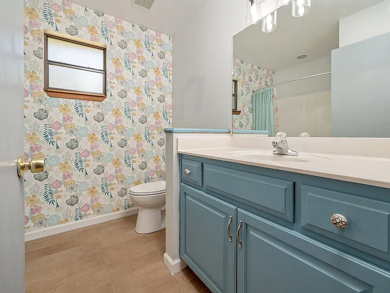 83 Edgewood Dr — Photo 41