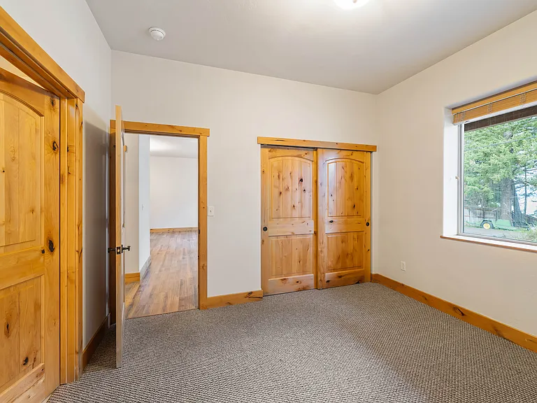 396 N Juniper Bay Rd — Photo 14
