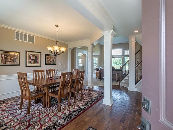 4th image of 6582 Audubon Ave