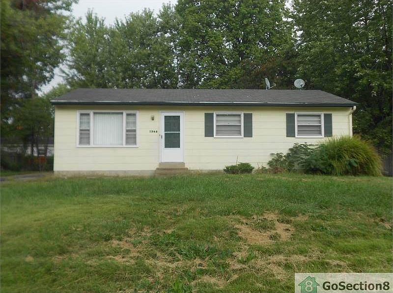 1st image of 1365 Farmview Ave