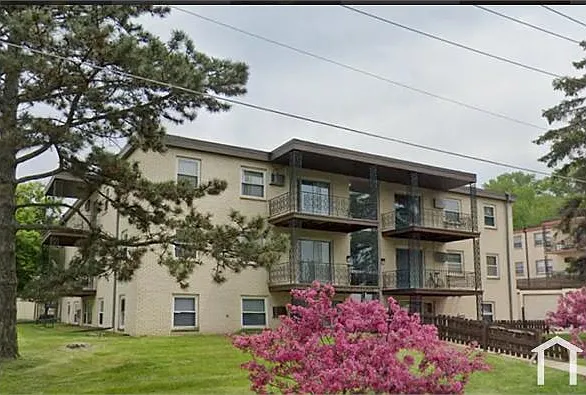1640 Cumberland St — Photo 2