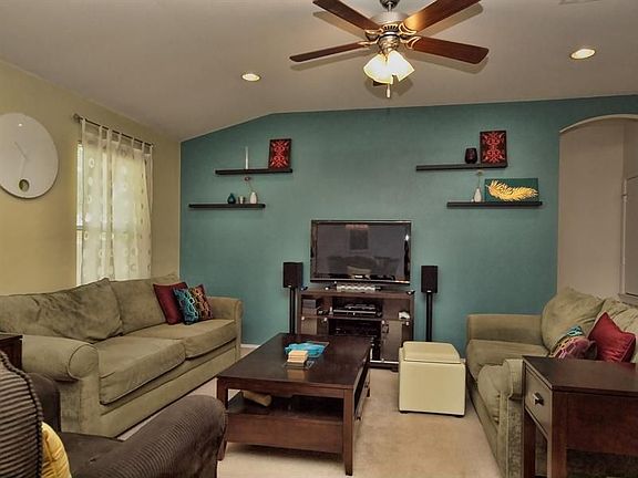 5th image of 5228 English Glade Dr