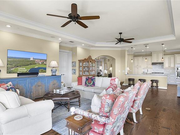 4th image of 4741 Via Del Corso LN #401