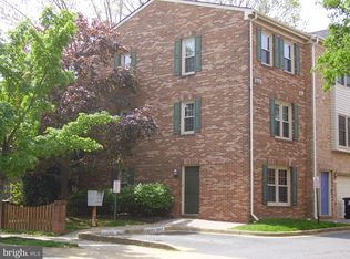 1804 9th St S APT F, Arlington, VA 22204