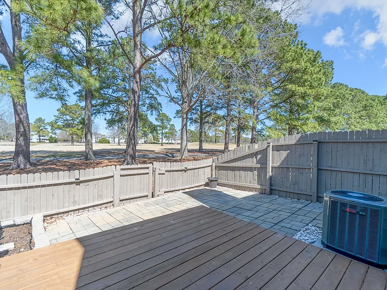 5092 Glenwood Way — Photo 31