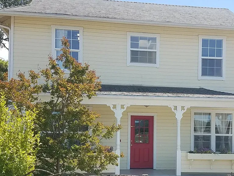 101 South St — Photo 1