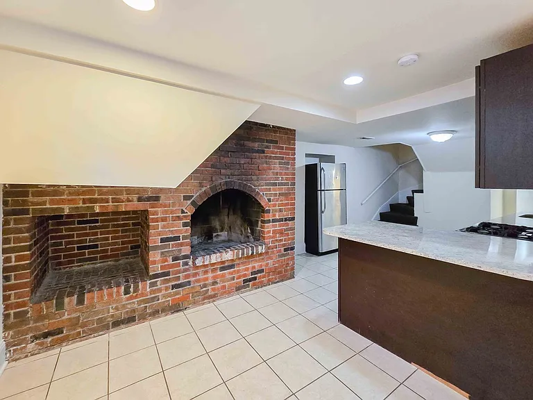 871 W Lill Ave — Photo 29