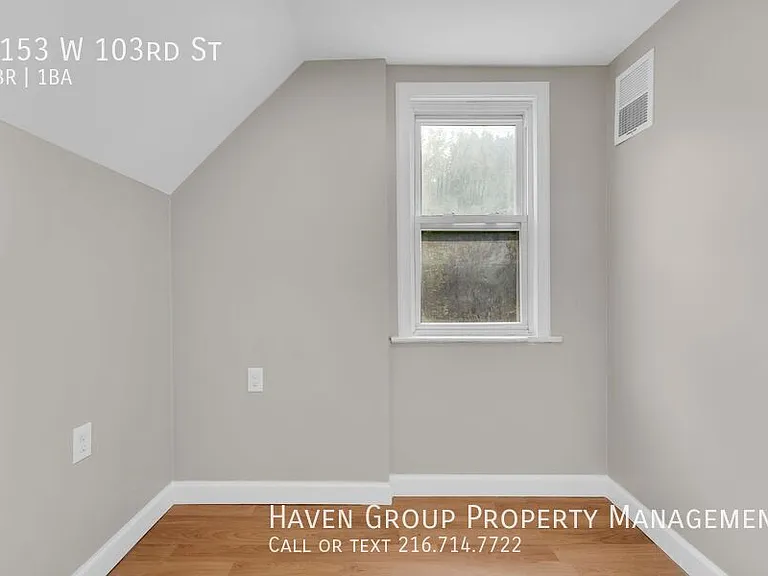 3153 W 103rd St — Photo 15