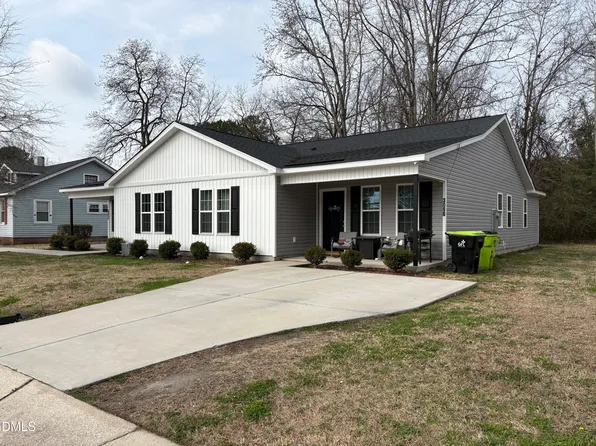 305 Sycamore St, Fremont, NC 27830