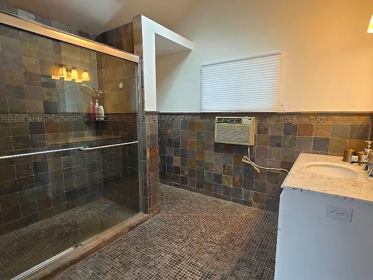 13 Beachland Ave — Photo 34