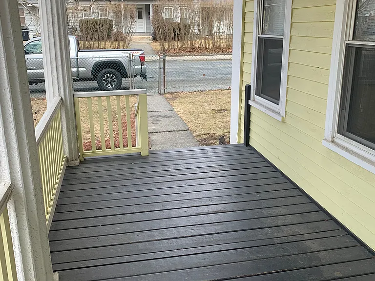 Apt B Porch Entry