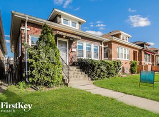 2831 N Kostner Ave, Chicago, IL 60641