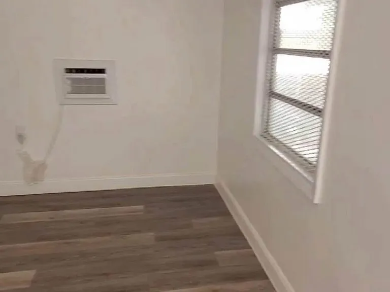 1468 SW 2nd St #2 — Photo 9