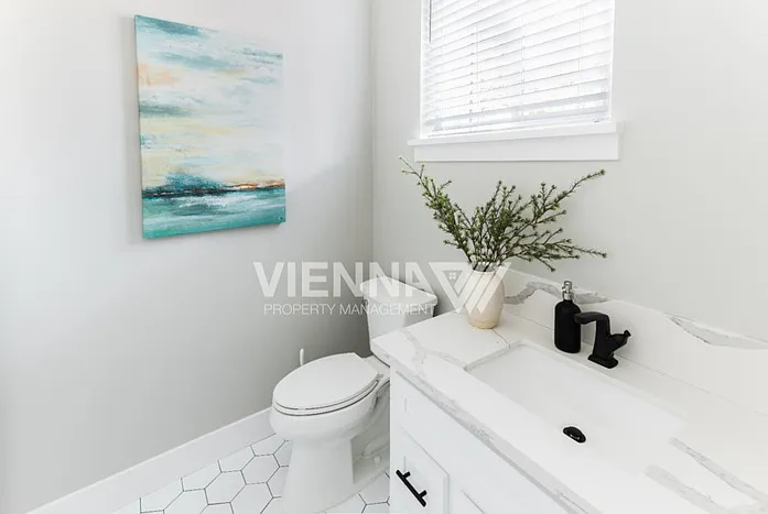 5843 Del Campo Ln — Photo 13