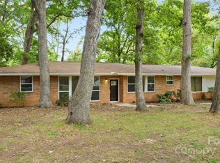 6123 Grove Park Blvd, Charlotte, NC 28215