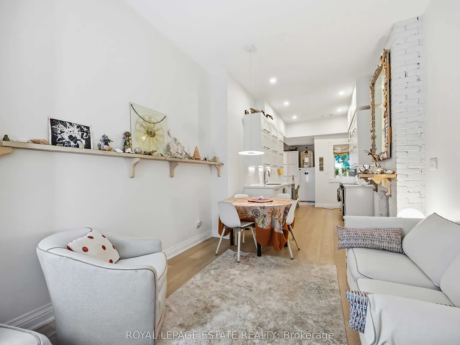 2 bed, $3,000 — Photo 4