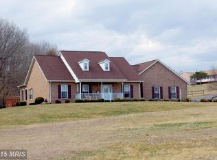 63 Frye Rd, Hedgesville, WV 25427