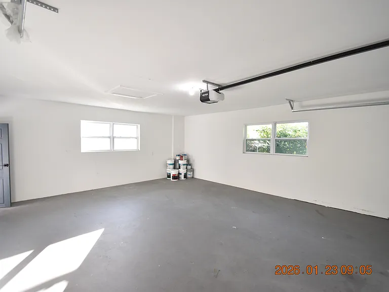 3606 1/2 River Grove Dr — Photo 37