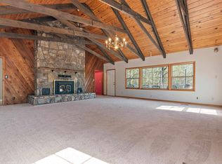 55 Little Creek Cir, Chelsea, AL 35043