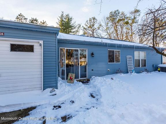 2nd image of 8461A Winchester Dr