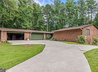 844 Sherwood Dr, Elberton, GA 30635