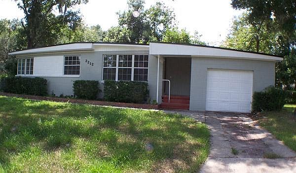 1st image of 2212 Holcroft Dr