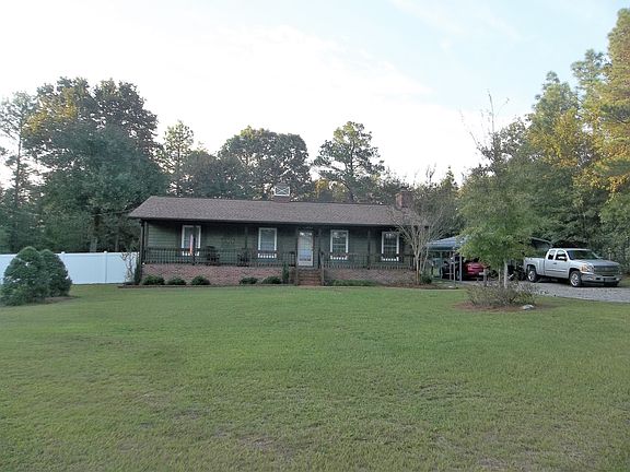 3rd image of 1011 Woodland Dr