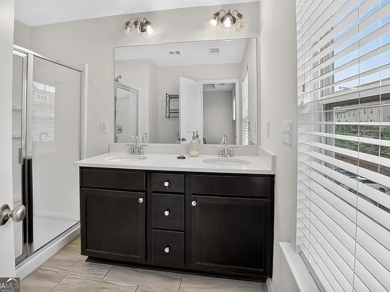 865 Society Cir SW — Photo 14