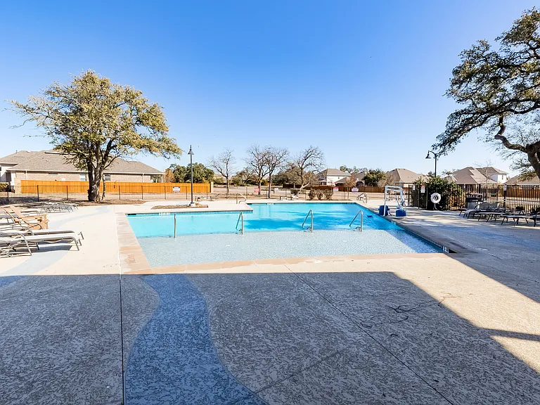 133 Goshen Dr — Photo 48
