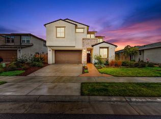 4377 Solaire Dr, Roseville, CA 95747