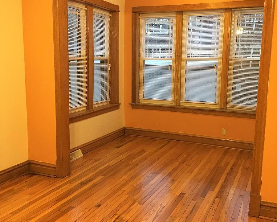 1st image of 2711 W Haddon Ave Floor 1