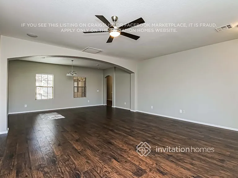 3425 E Vernon St — Photo 4