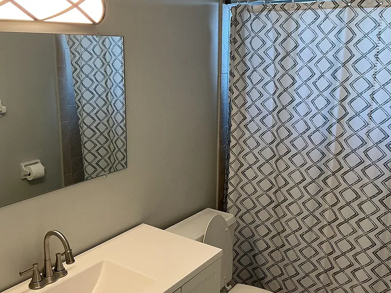 850 Palm St #D8 — Photo 12