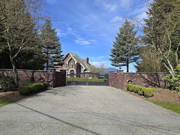 2nd image of 8504 Huckleberry Pl