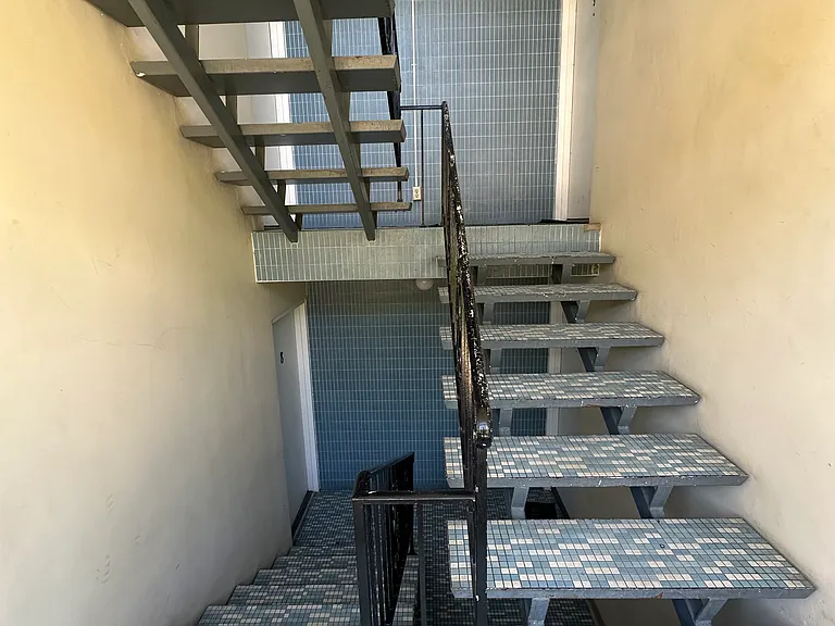 9495 Reading Rd — Photo 4