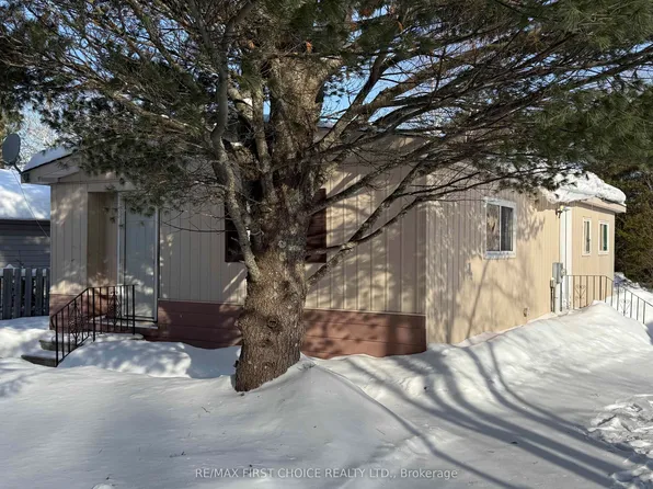 228 Davies St, Ignace, ON P0T 1T0