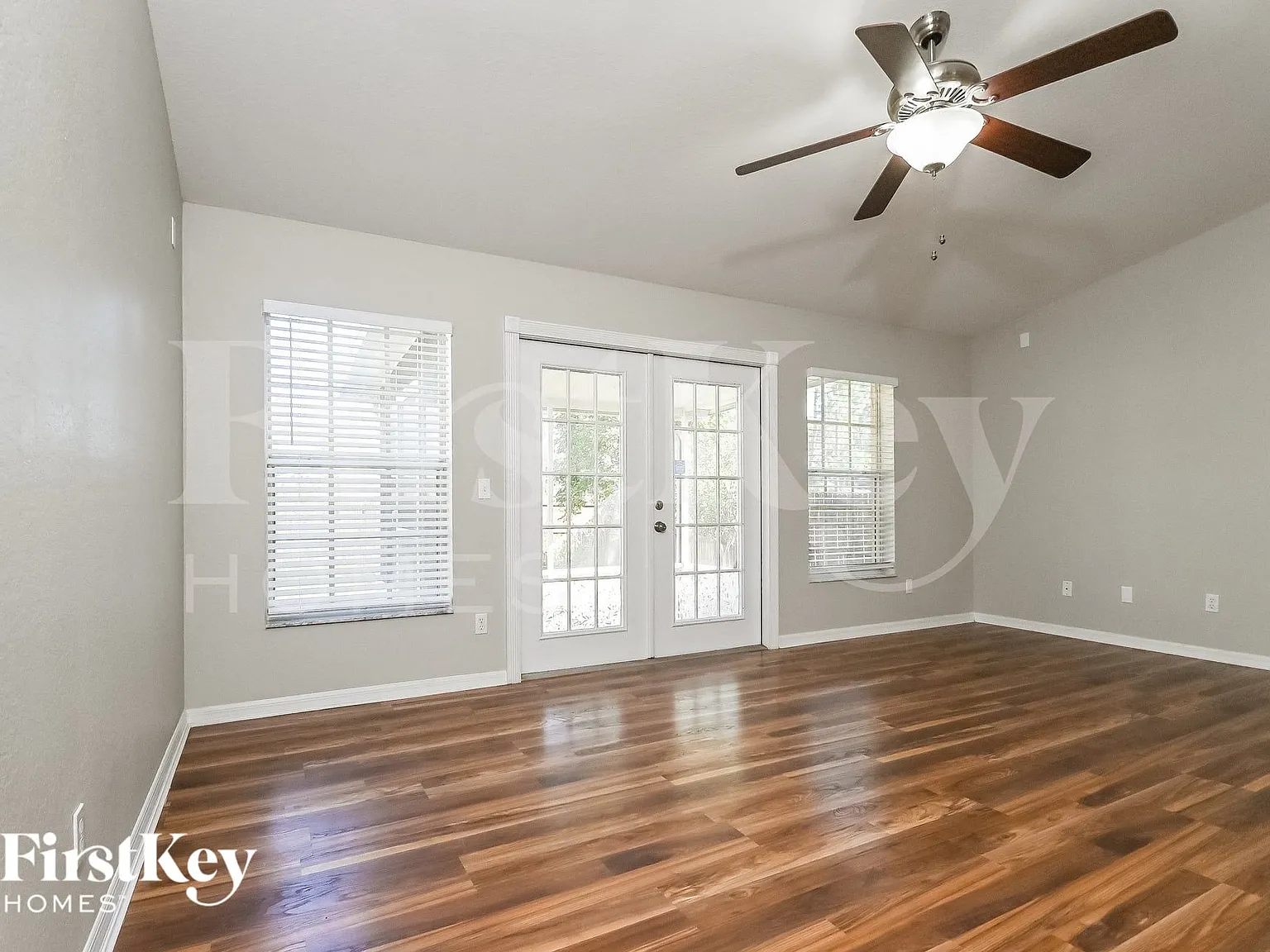 3 bed, 2.0 bath, 1761 sqft, $2,710 — Photo 4