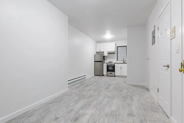 Rented by MNS | media 16