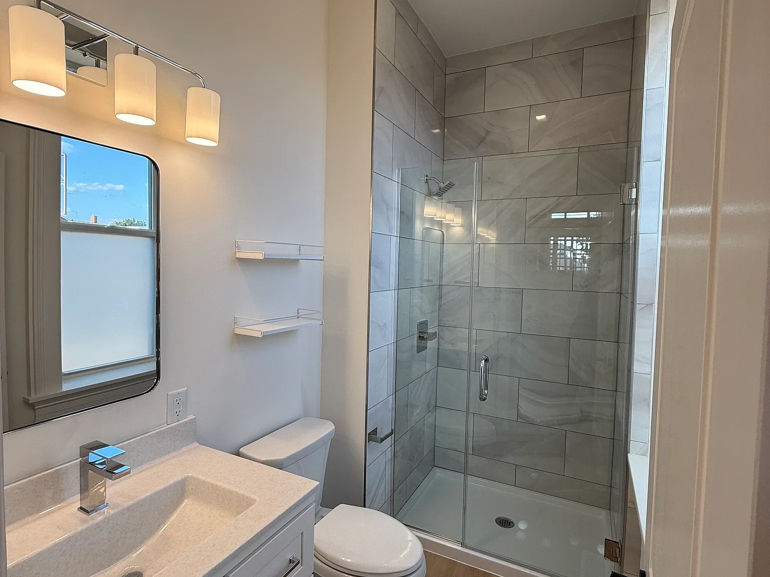 1 bed, 650 sqft, $1,225 — Photo 2