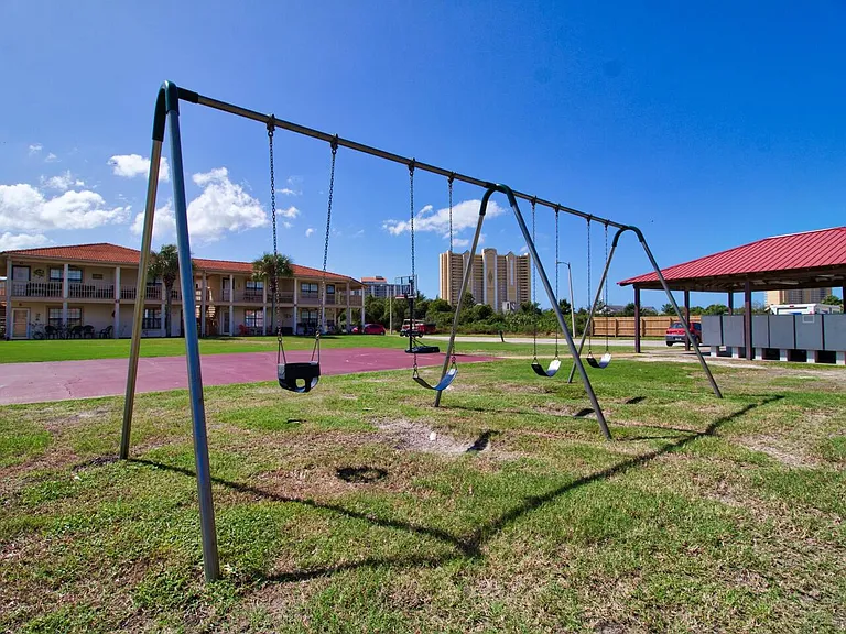17462 Front Beach Rd #32B — Photo 39