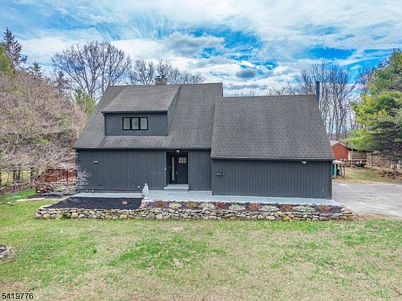 2nd image of 79 Clark Rd