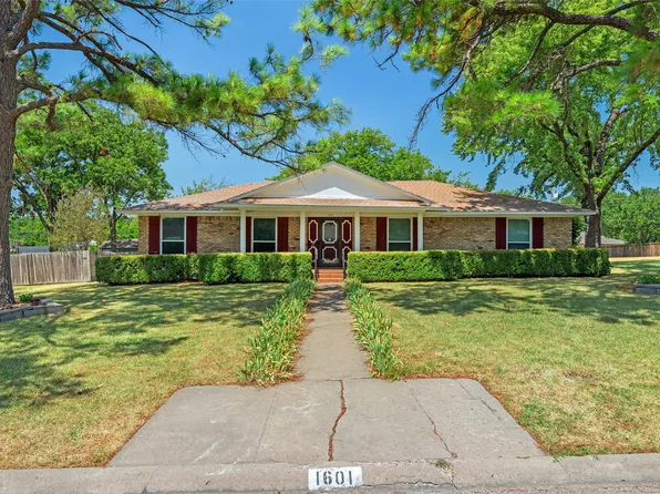 1601 Dakota Dr, Garland, TX 75043