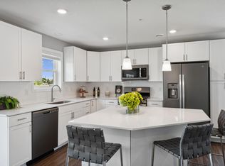 14642 112th Ave N, Osseo, MN 55369